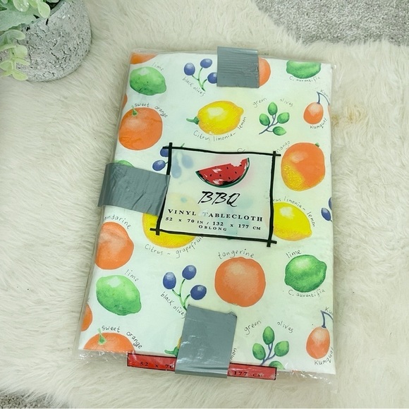 Vintage Vinyl Fruit Themed Tablecloth Outdoor Picnic Summer Spring - Picture 1 of 6
